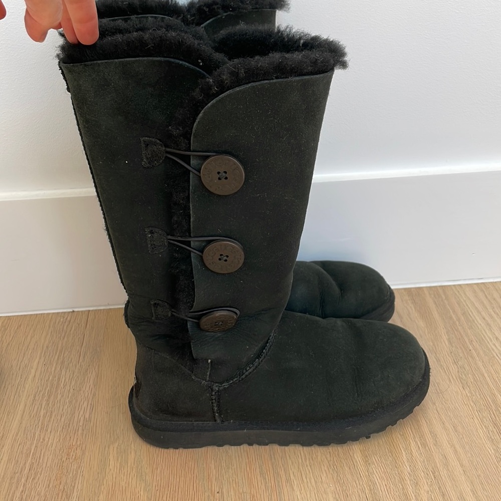 UGG Bailey Button Triplet Boot